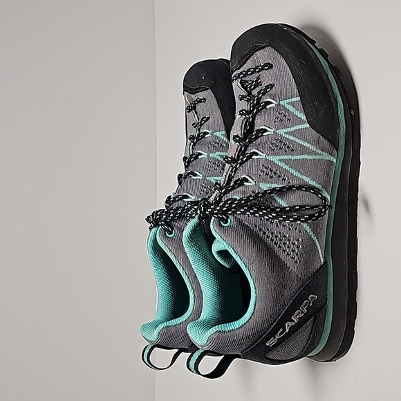 Scarpa Crux Air EU 38 US 7 Hiking Approach Shoes Smoke Ice Green Trail Vibram - Picture 4 of 16